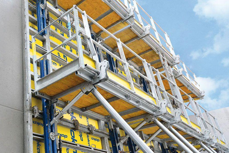 انتخاب مصالح و تجهیزات مناسب